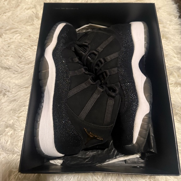 Air Jordan 11 Retro PREM HC
Worn in good condition - Picture 1 of 5